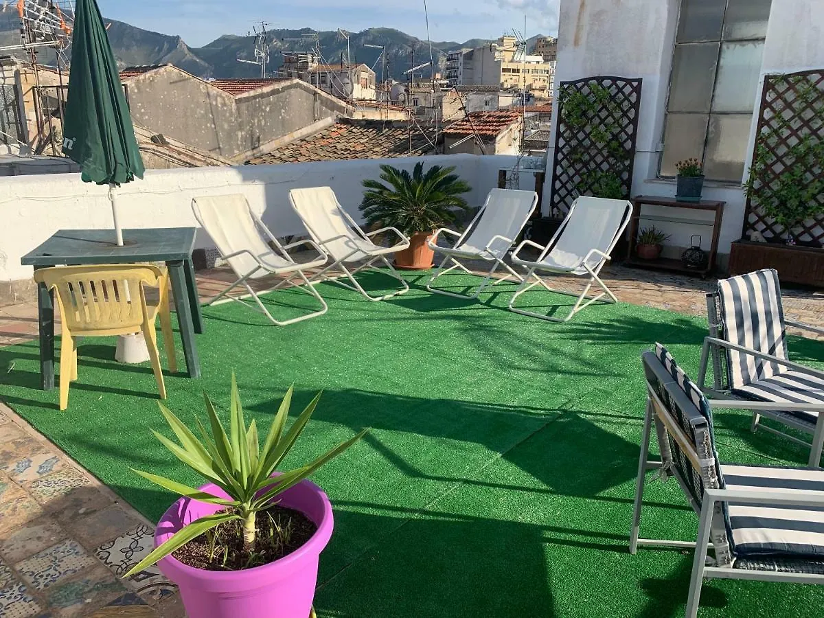 *** Bed & Breakfast B&B Camelot Palermo Italy